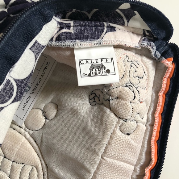 SET of 2 Cushion Covers - Mickey Mouse - Picture 5 of 11